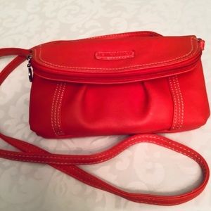Denver Hayes Crossbody Bag Red
